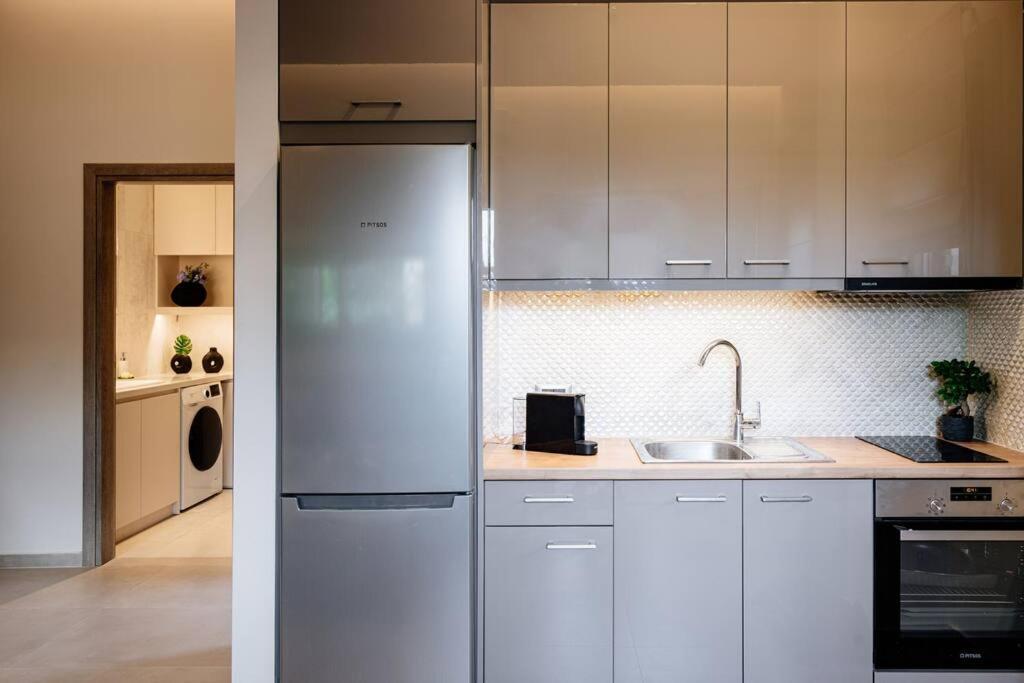 Euphoria Luxury Apartment Ираклион Экстерьер фото